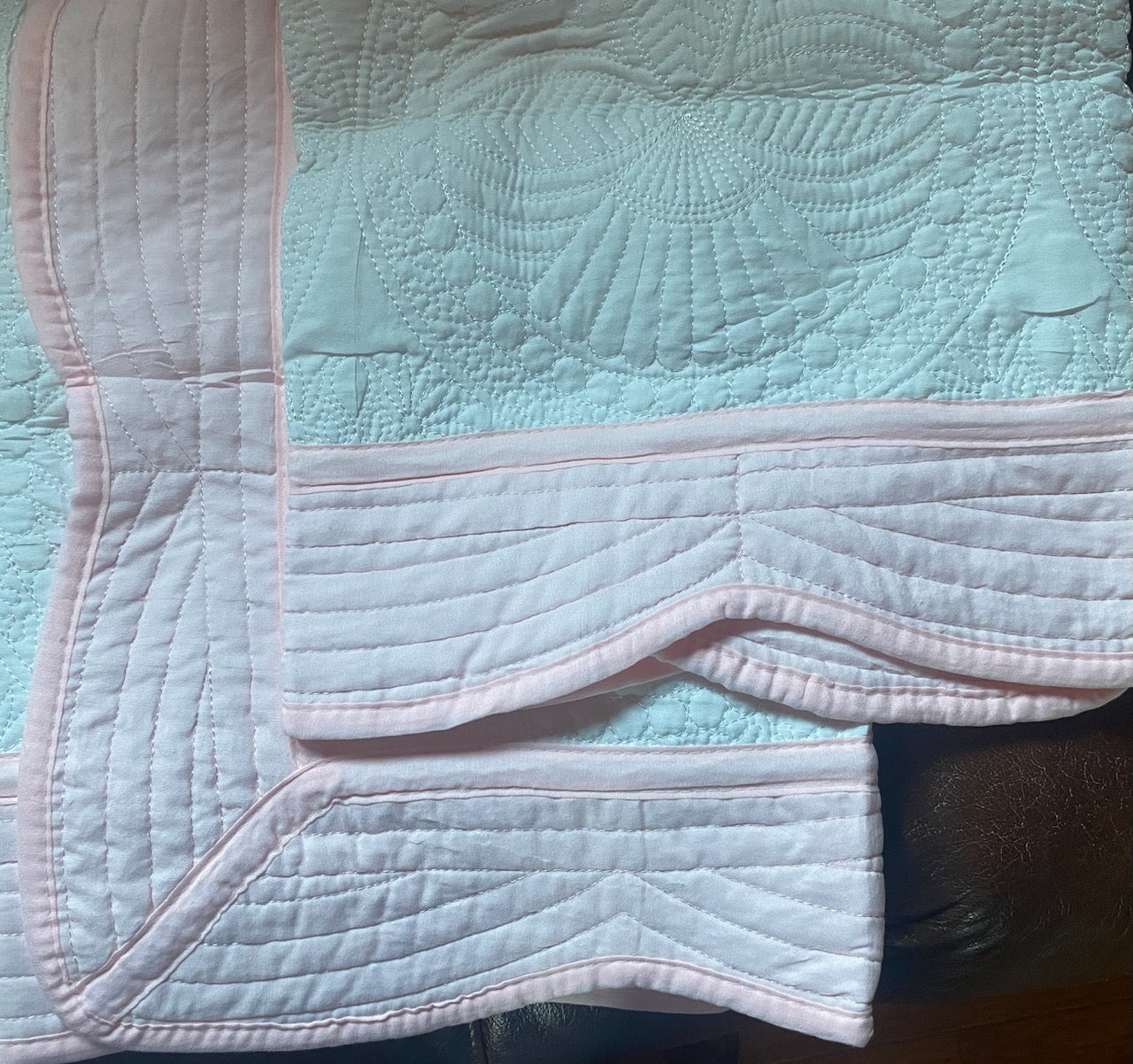 HEIRLOOM BABY QUILT