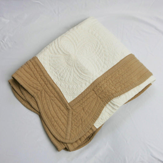 Khaki Trim Ivory Center Quilt